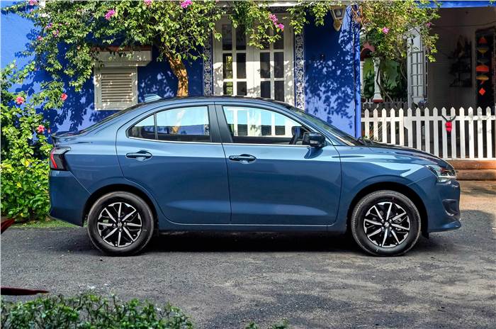 2024 Maruti Dzire side static