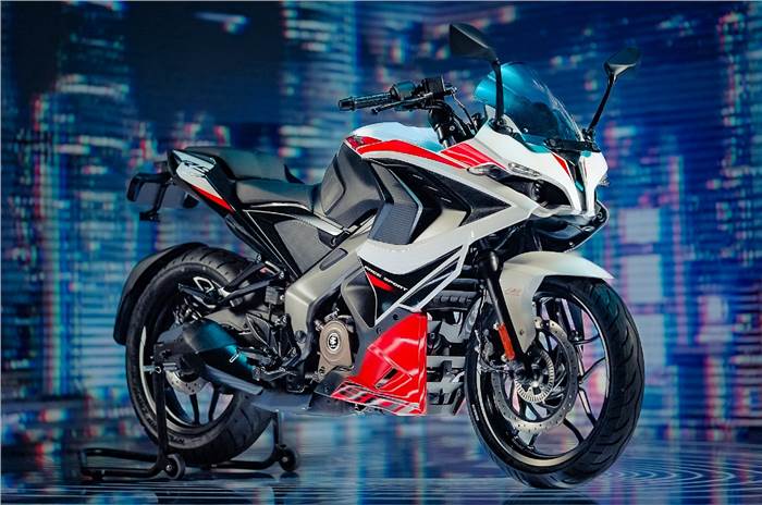 Bajaj Pulsar RS200 update, launch price, features