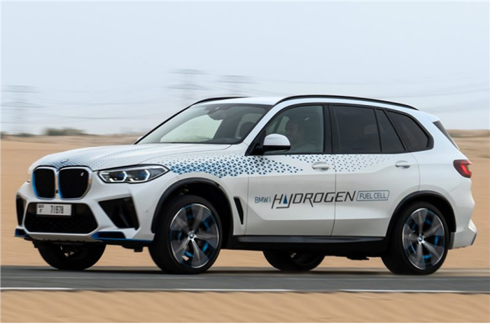 <img src= "http://lnkiy.in/BMW_X5_FCEV" alt="BMW X5 hydrogen">