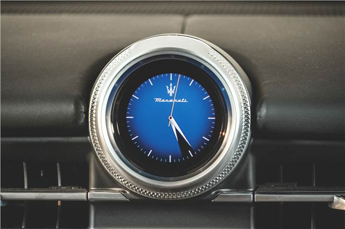 Maserati Grecale digital clock doubles as a compass and
G-meter