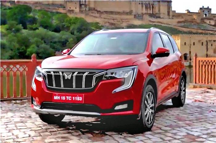 Mahindra XUV700 highway performance