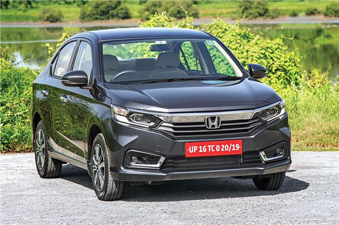 2021 Honda Amaze facelift front quarter.