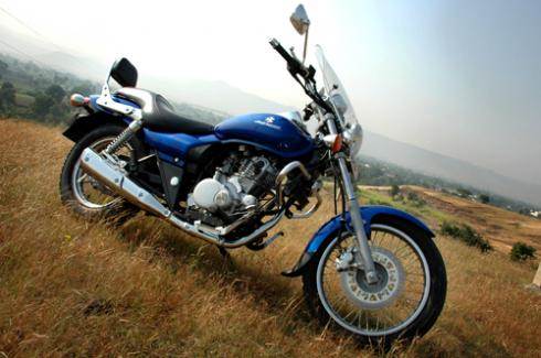 Bajaj Avenger 200 DTS-i