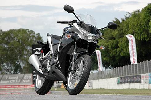 Honda CBR 250R first ride