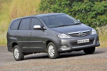 Toyota Innova VD 7-seater AD