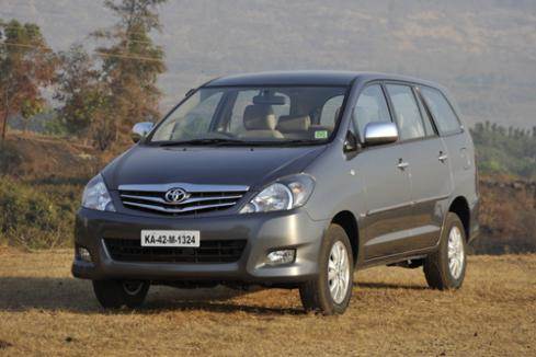 Toyota Innova VD 7-seater AD