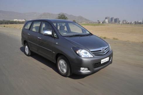 Toyota Innova VD 7-seater AD