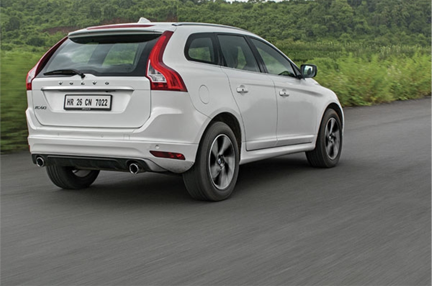 Land Rover Discovery Sport Vs Bmw X3 Vs Volvo Xc60