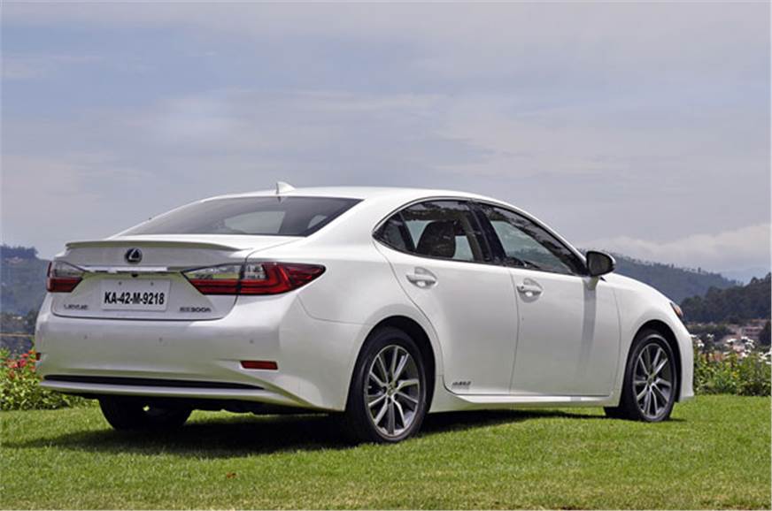 2017 Lexus Es300h Hybrid India Review Price