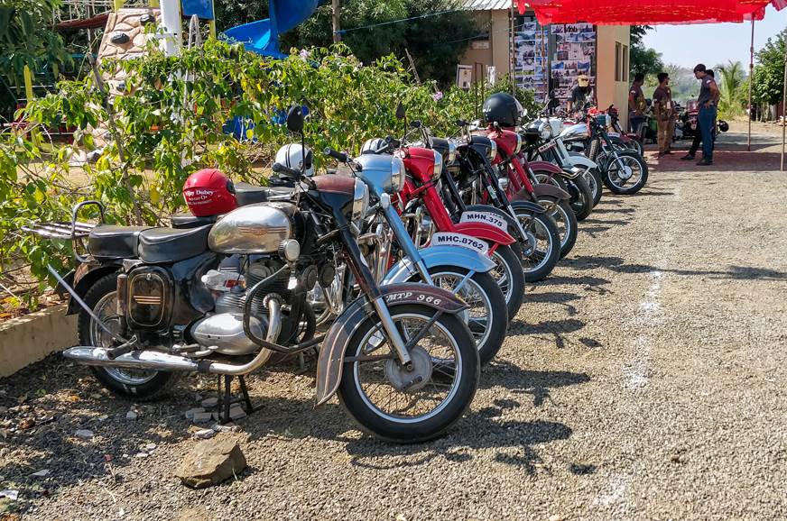 Jawa Yezdi Forever Riders Meet For Vintage And Classic