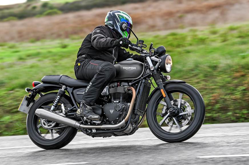 triumph street twin