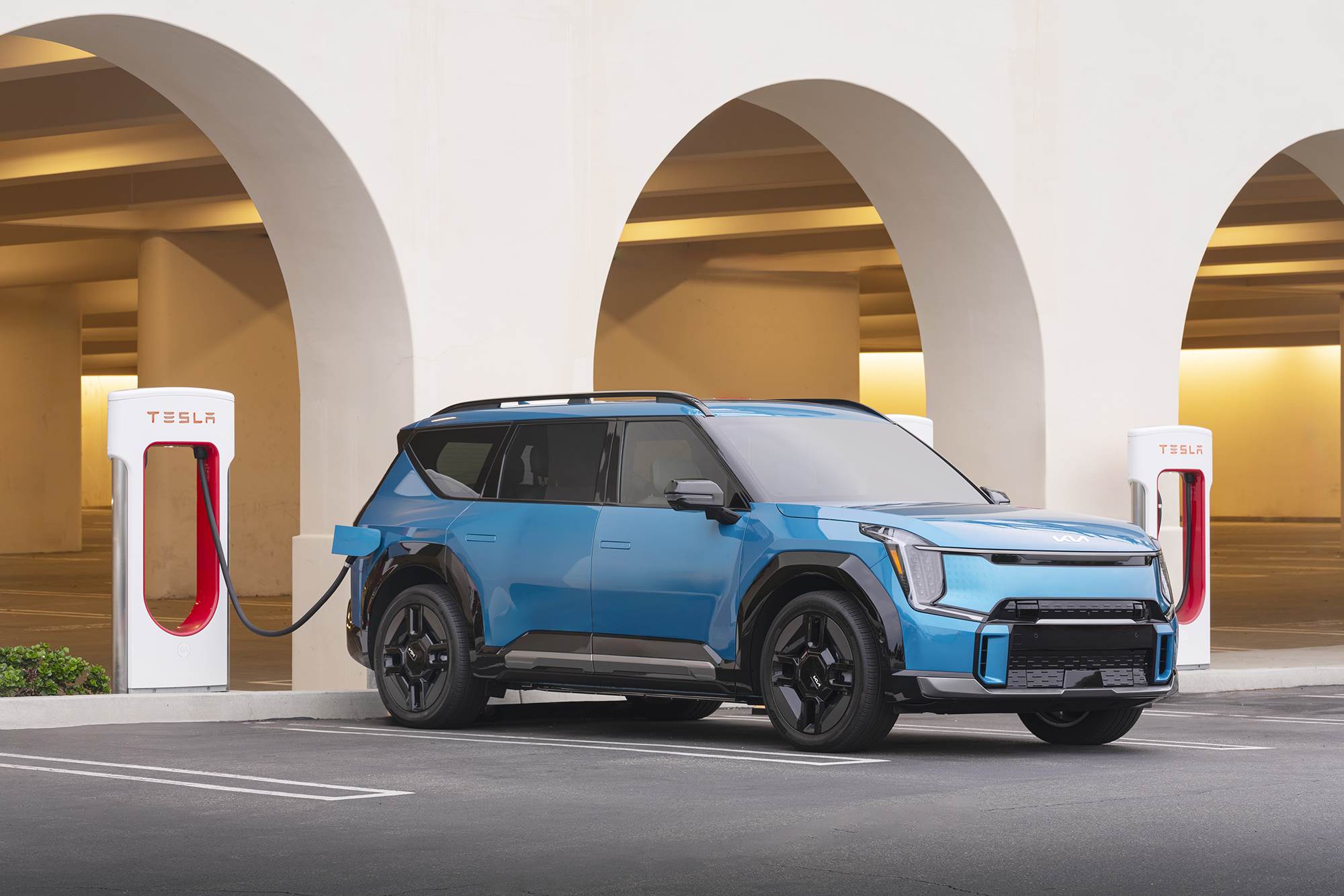 Kia America to plug into Tesla superchargers from Q4 2024 Autocar