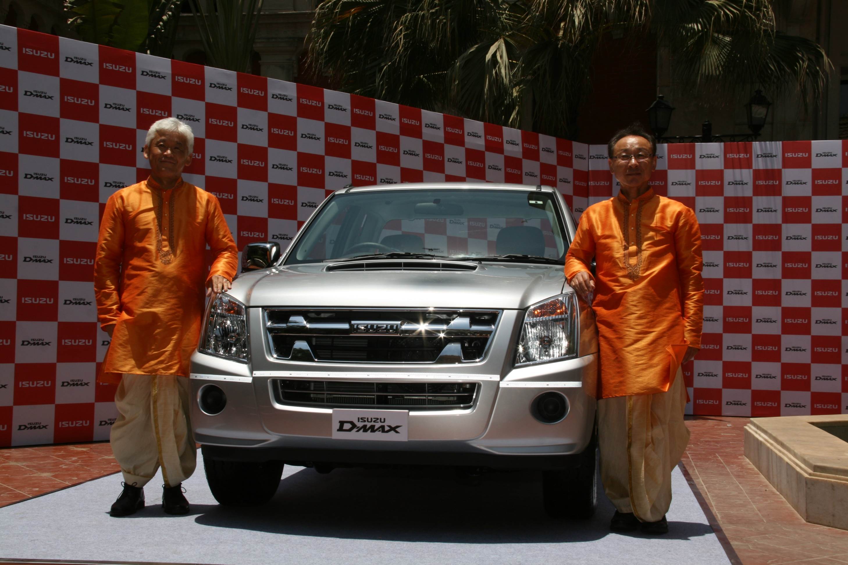 Exclusive! Isuzu may roll out new model in India by 2016 | Autocar ...