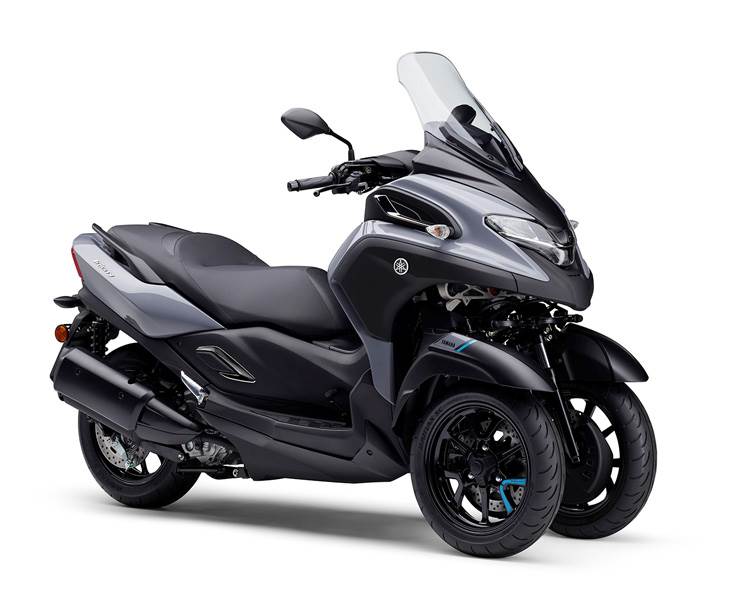 Yamaha showcases TriCity 300 leaning multi-wheeler at EICMA | Autocar ...