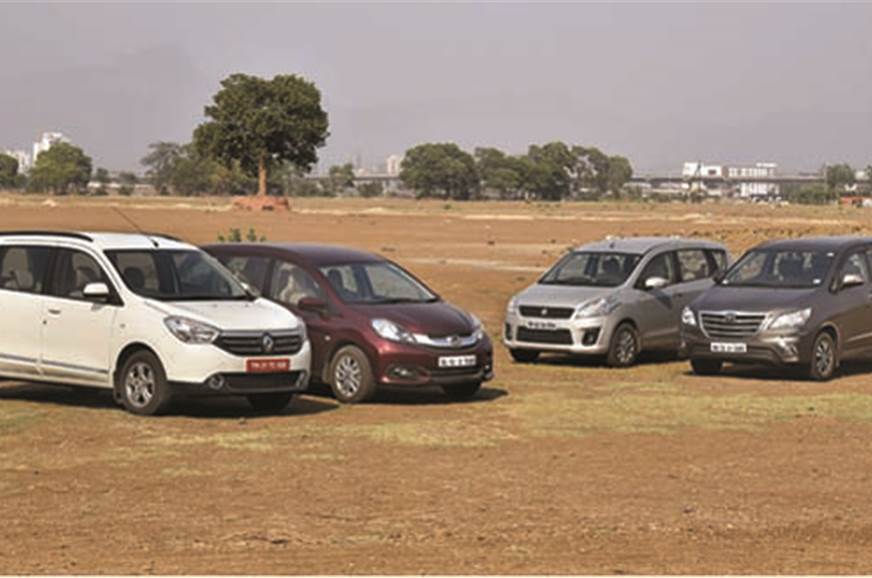 Renault Lodgy Vs Honda Mobilio Vs Maruti Ertiga Vs Toyota