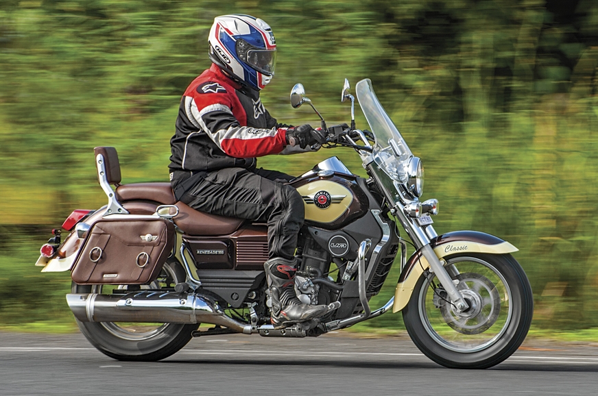2017 UM Renegade Commando Classic review, road test - Autocar India