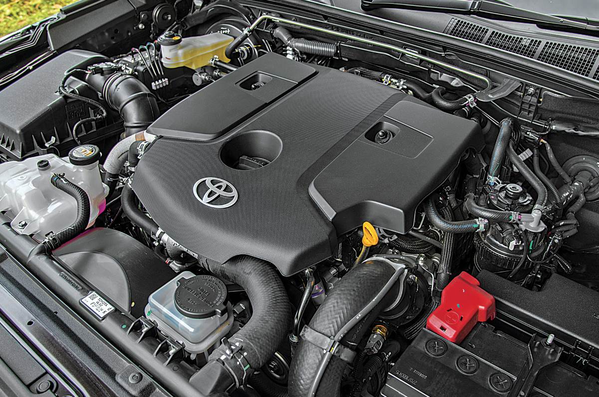 Toyota Fortuner diesel engine image