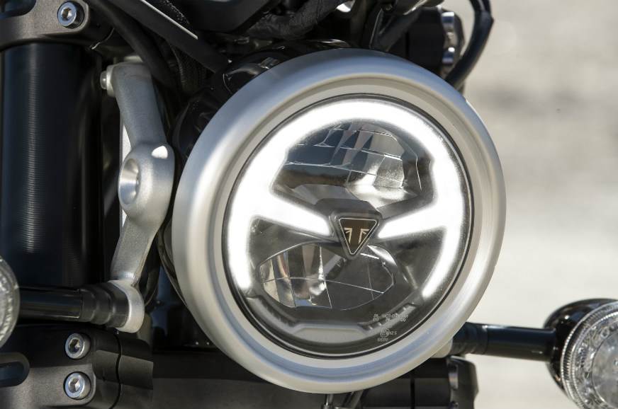 Triumph Scrambler 1200 LED headlight