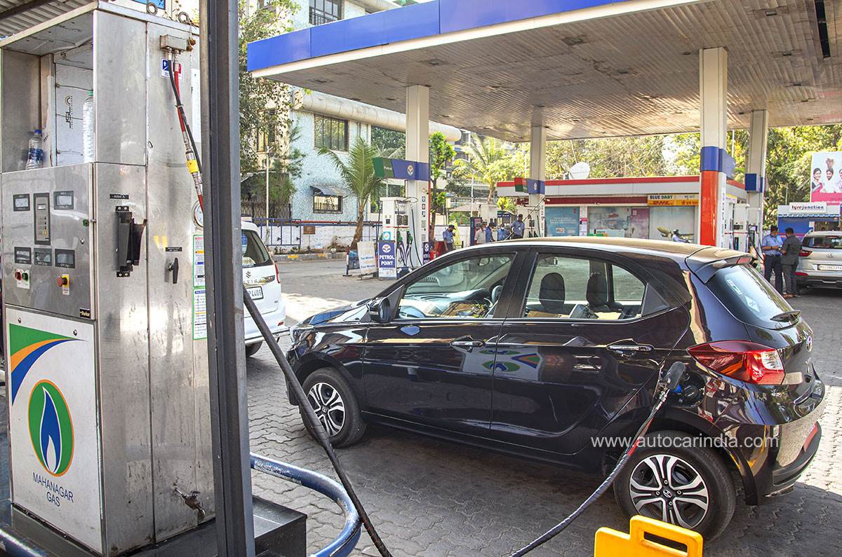 Tata Tiago CNG gas filling 