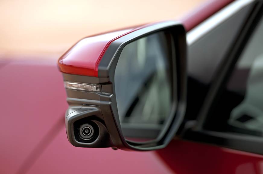 2019 Honda Civic lane watch camera
