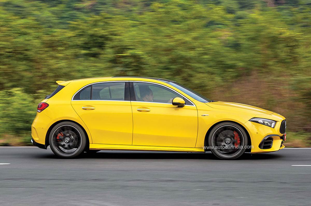 Mercedes AMG A45 S pan