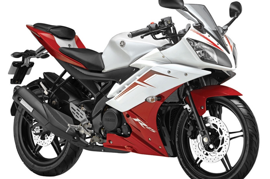 New livery for 2013 Yamaha R15 V2 0 Autocar India New livery for 2013 Yamaha R15 V2 0 Autocar India