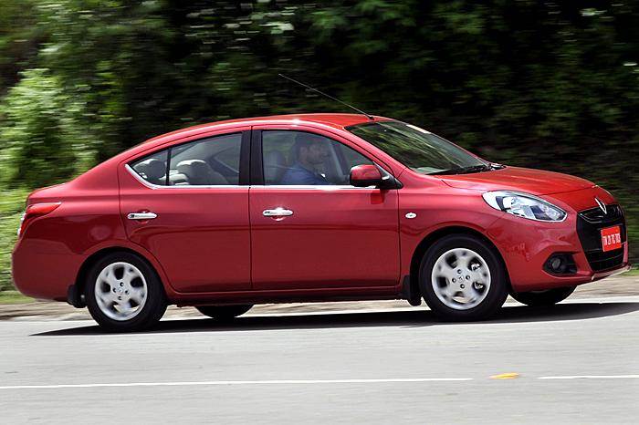 Renault Launches Scala Rxe Diesel Autocar India