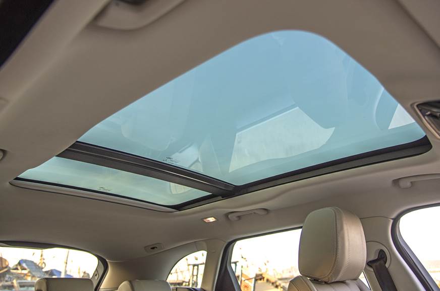 2019 Range Rover Velar Review What S Different On The