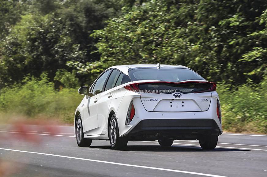 2020 Toyota Prius Plug in Hybrid Electric Vehicle India Review 2020-toyota-prius-plug-in-hybrid-electric-vehicle-india-review