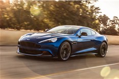 2017 Aston Martin Vanquish S image gallery