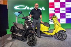 Bajaj Chetak e-scooter image gallery