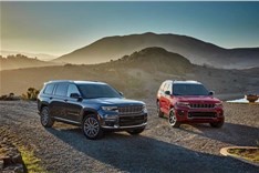 2021 Jeep Grand Cherokee L image gallery