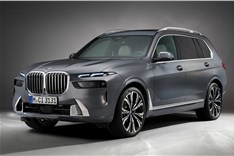 BMW X7 facelift image gallery