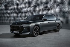 2022 BMW 7-Series image gallery 