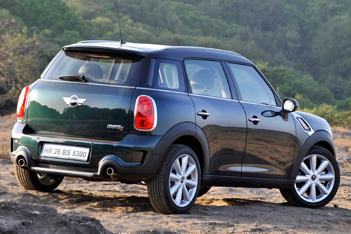 V.A.D - How to make the ultimate Mini R60 Countryman, that's easy, bring it  to VAD. The transformation of this Chassis is mind blowing, this is the  first of its kind and