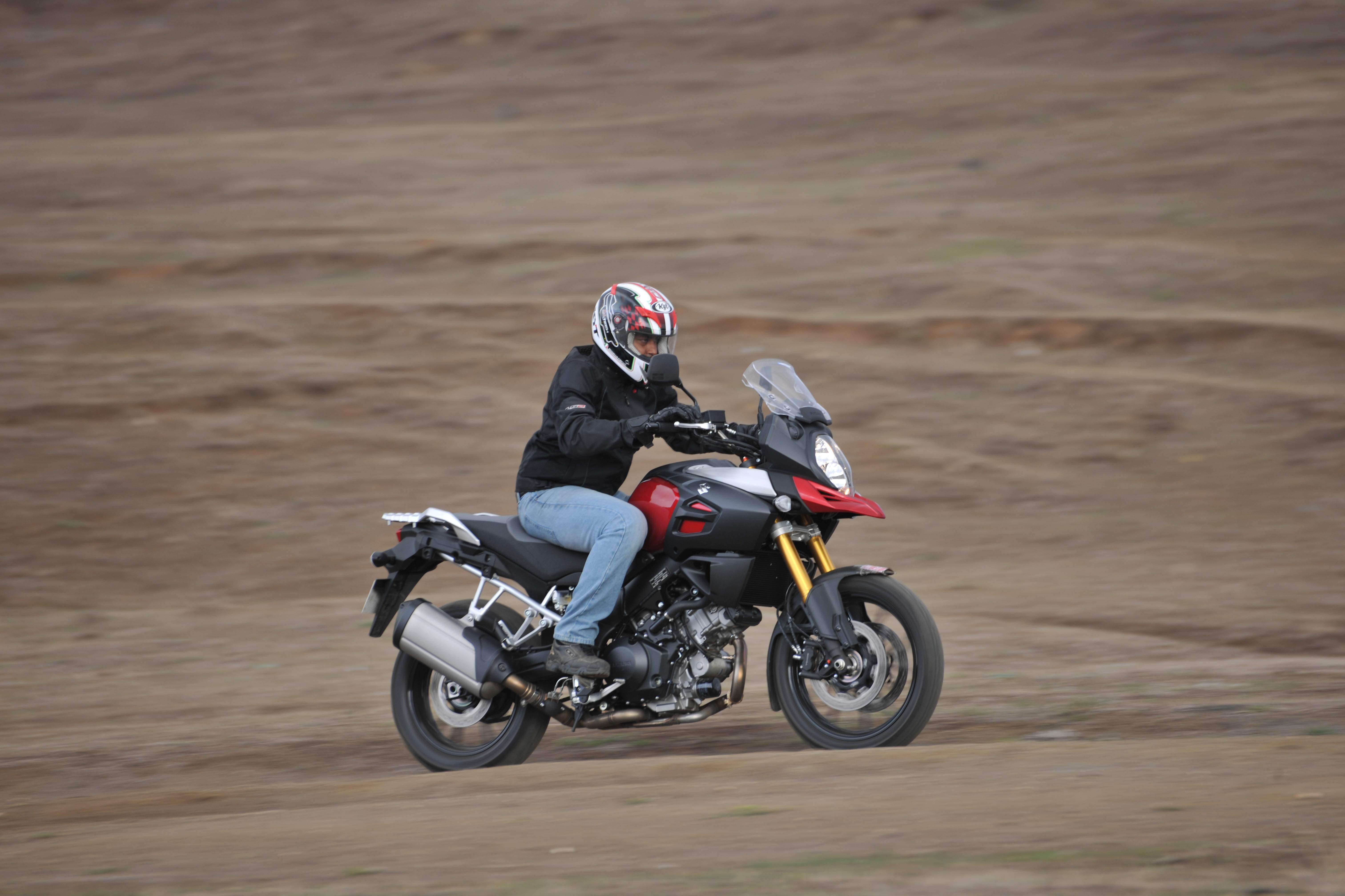 Suzuki V-Strom first ride, review - Tech Specs