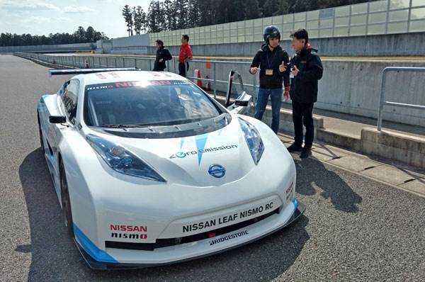 Driving The Leaf Nismo Rc Autocar India