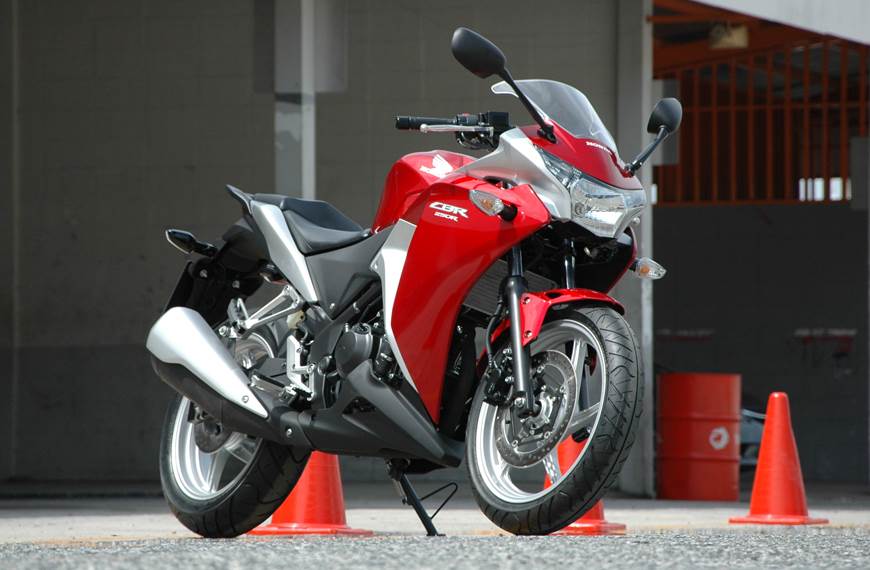 Honda Cbr 150r Cbr 250r Will Be Replaced By Newer More Exciting
