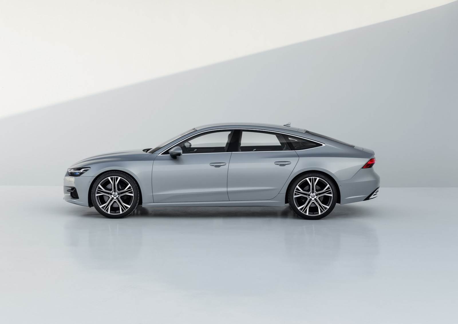 NEW 2024 Audi A7 Sportback Facelift - Interior and Exterior Walkaround 