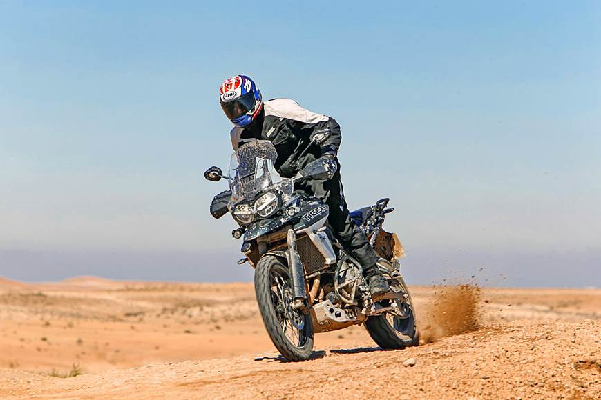 triumph tiger 800 xca test