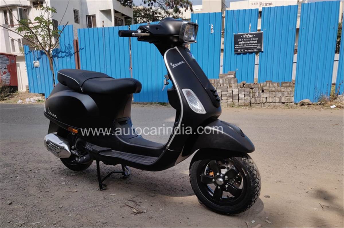 Fuel Injected Bs6 Vespa Sxl 150 Begins Reaching Dealerships Autocar India