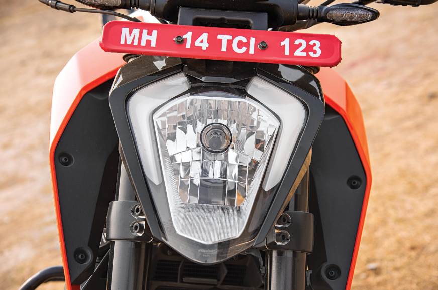2021 KTM Duke 125 BS6 Pros and Cons; 4 Positives and 3 Negatives - Should  You Buy