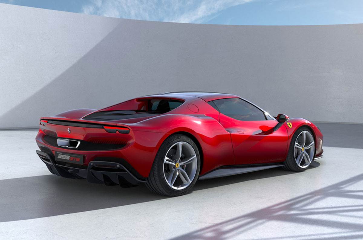 New Ferrari 296 GTB revealed; gets a V6 engine | Autocar India