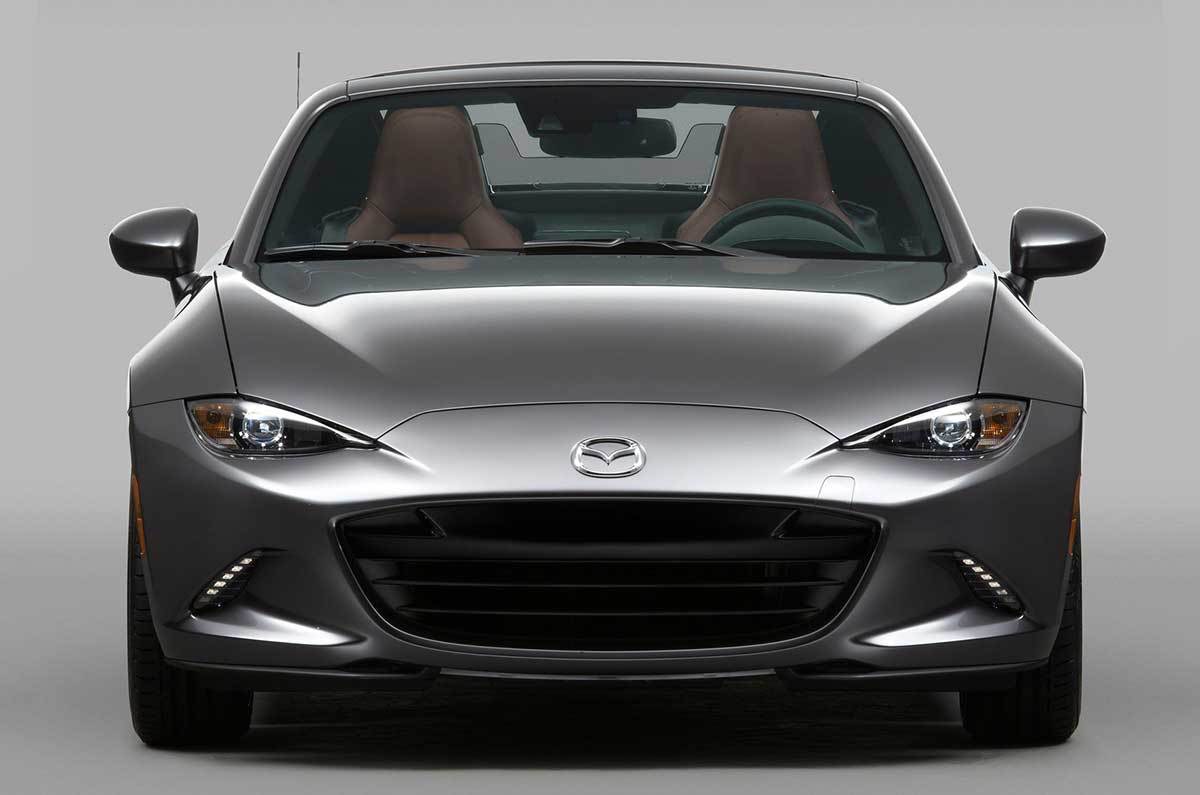 View Photos of the 2024 Mazda MX-5 Miata