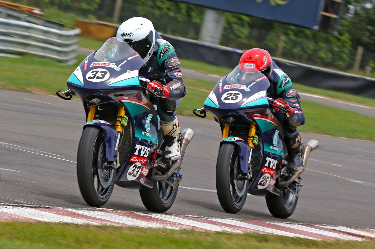 8.2 RS:Racing XIII NEIL2022 怪しく