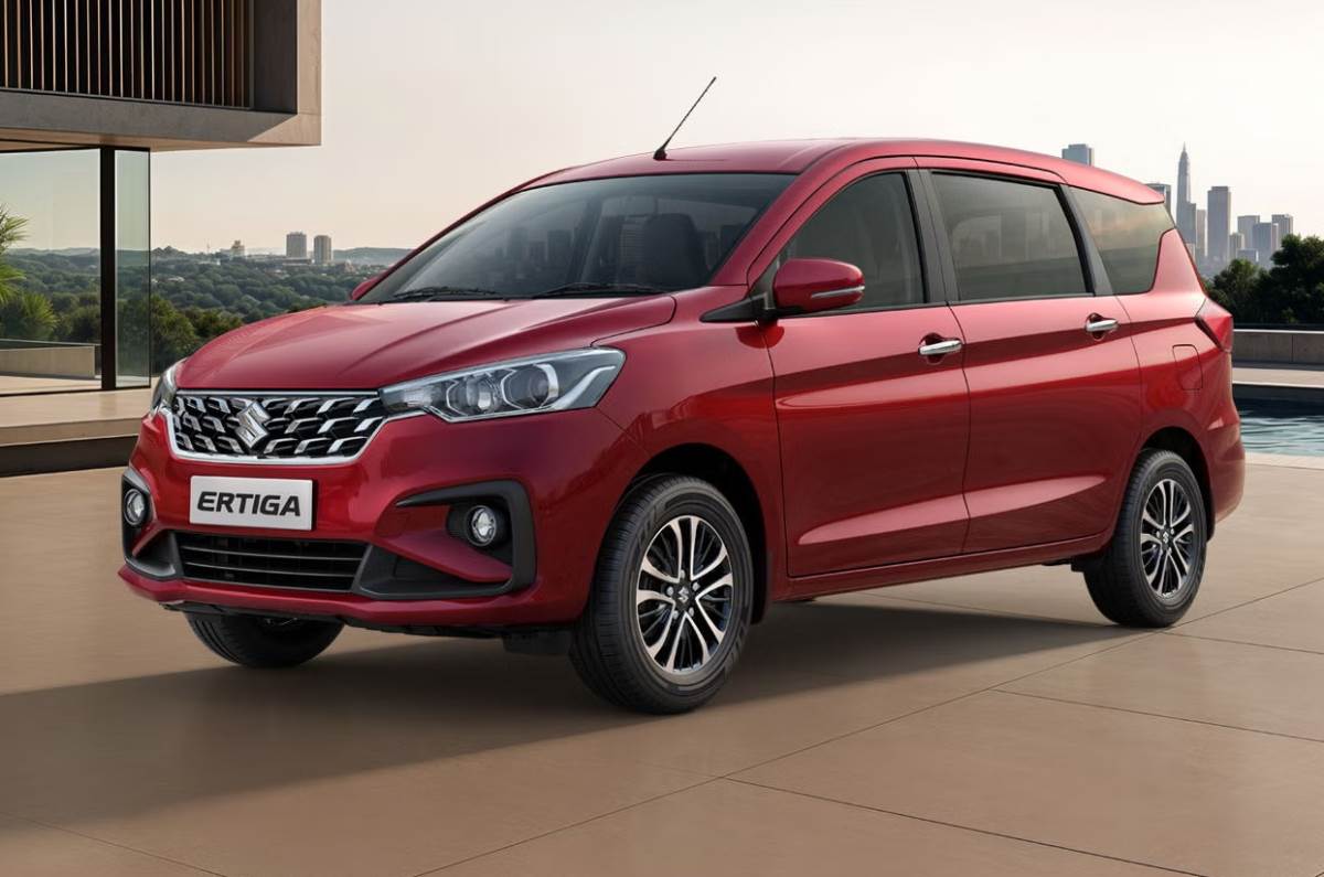 Maruti Ertiga front left side Maruti Ertiga front left side