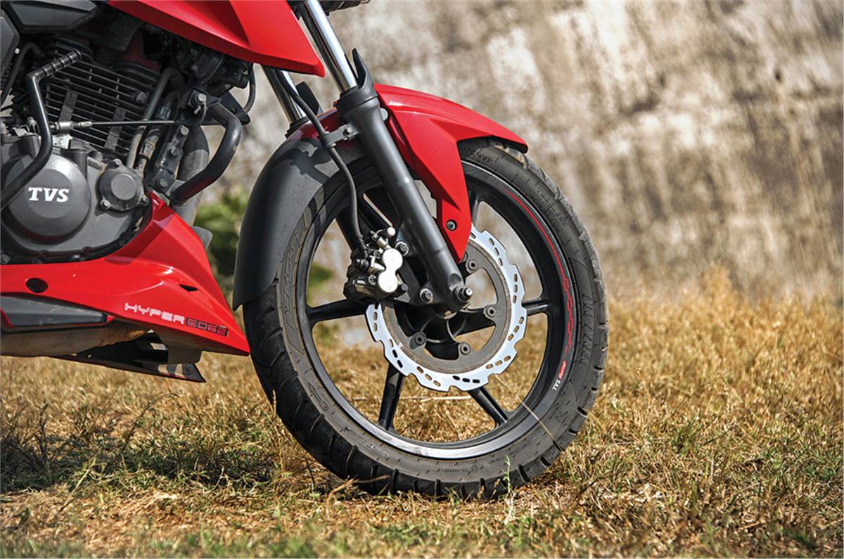 Upgrading The Tyres And Engine Oil On A Tvs Apache Rtr 160 4v Feature Autocar India Upgrading The Tyres And Engine Oil On A Tvs Apache Rtr 160 4v Feature Autocar India