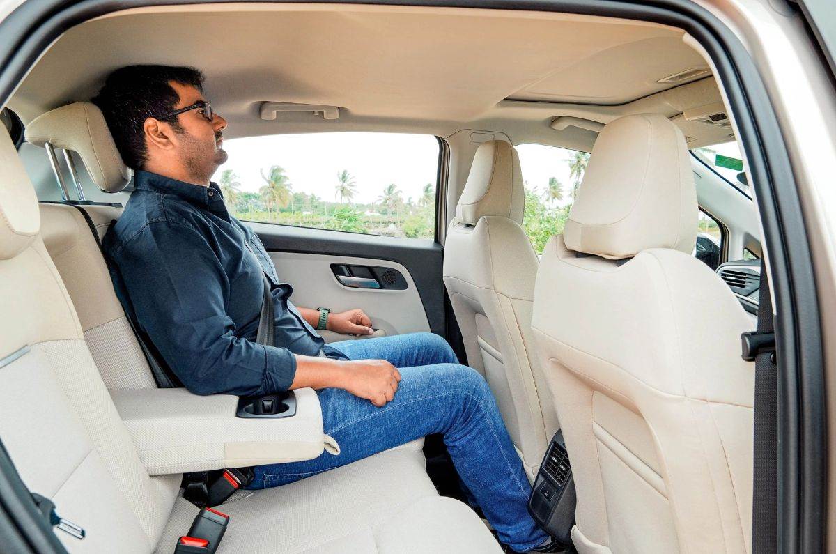Tata_Altroz_Facelift_Rear_Seats Tata_Altroz_Facelift_Rear_Seats