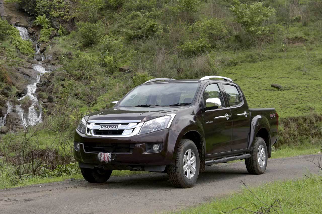 Isuzu d max 2023. Isuzu d-Max 2016. Исузу пикап 2016. Исузу пикап 2021. Исузу Димакс 2021.