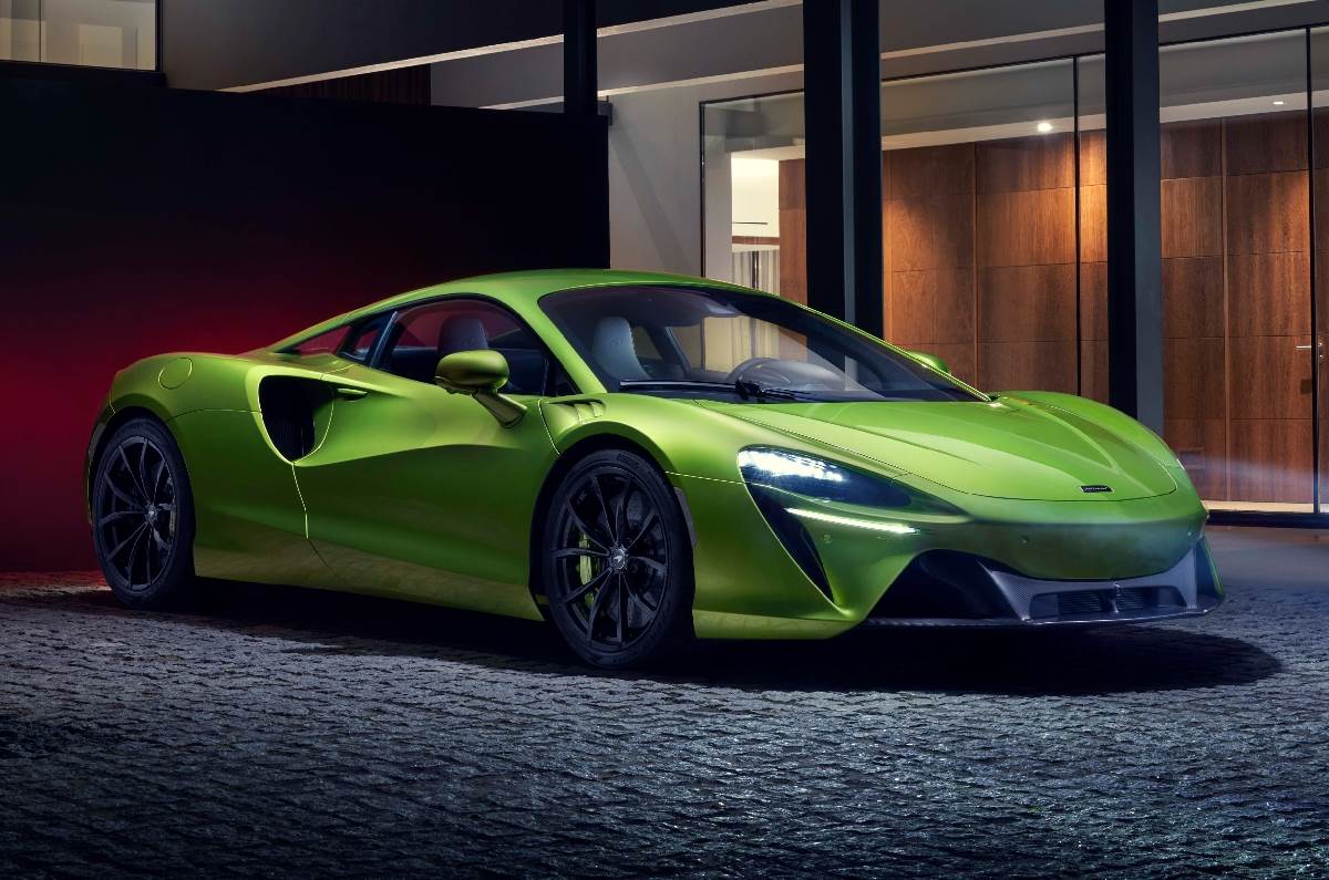 McLaren Artura supercar exterior and interior images | Autocar India